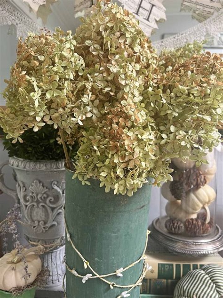 A decor vignette from a roller derby party