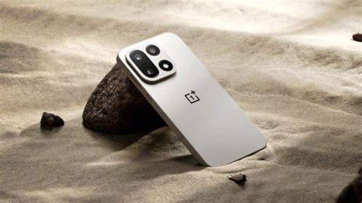 Alex W Canada OnePlus 8 Giveaway Winner