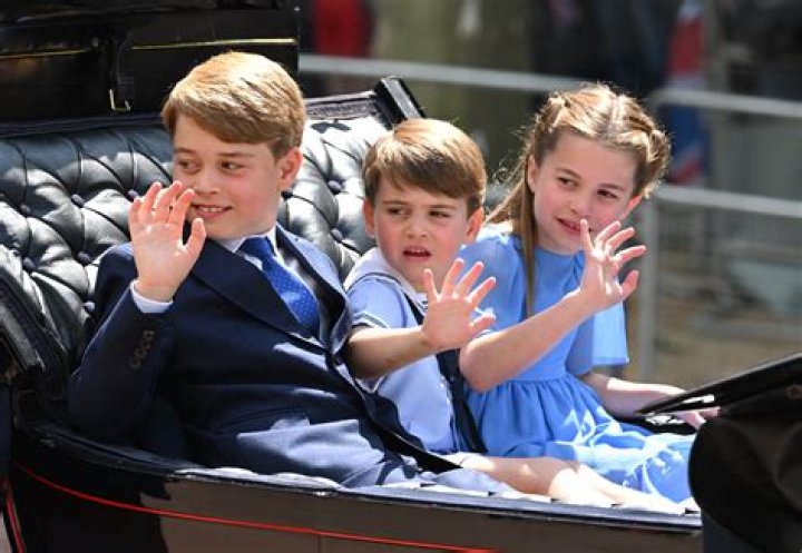 An 8-year-old Prince William asked Michael to play a song with Elton John.