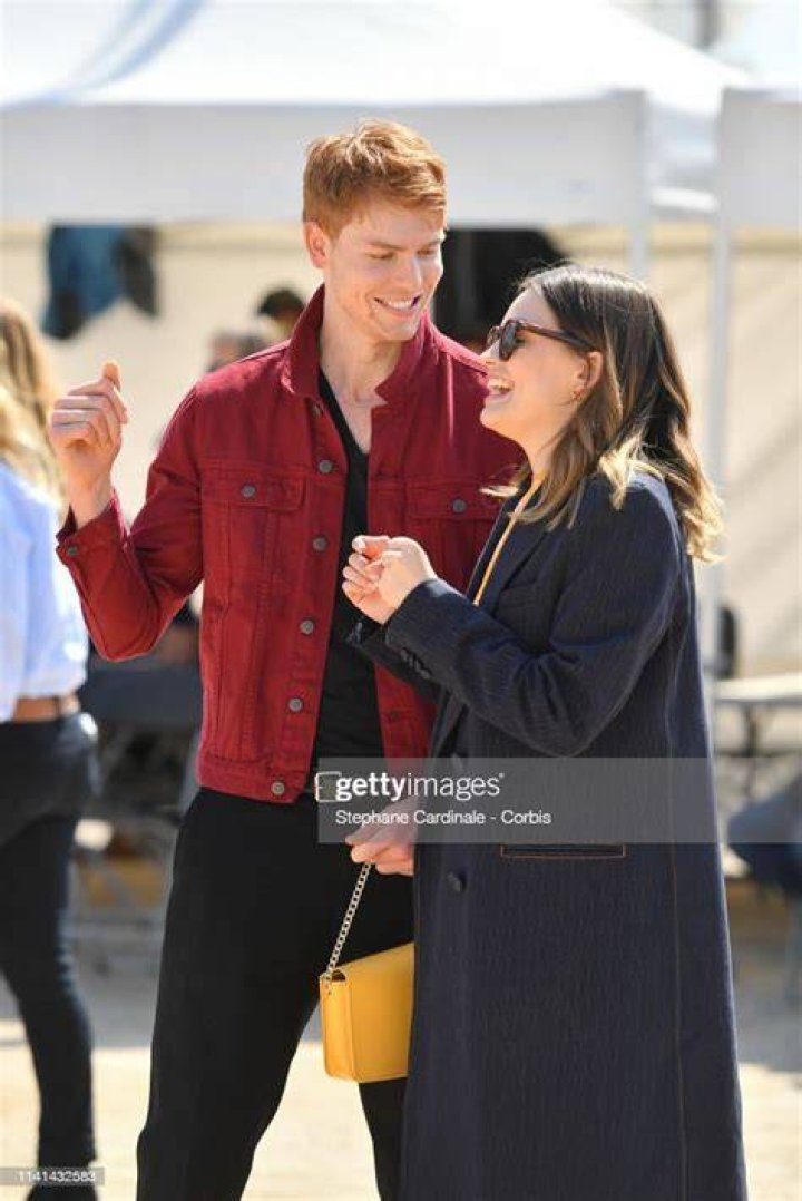 Dan Whitlam and Emma Mackey pose for photo