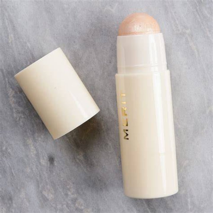 Day Glow Highlighting Balm Merit Beauty