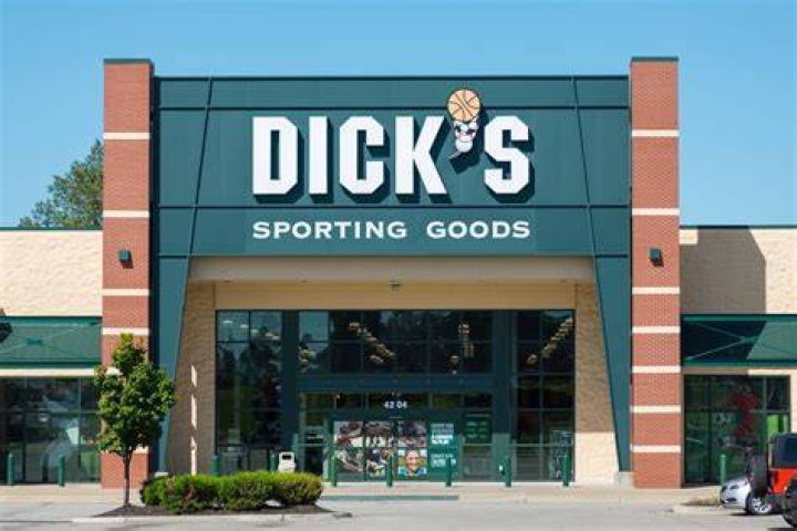 Dicks Sporting Goods screenshot 2022