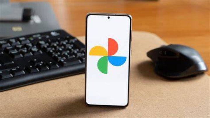 Google Photos comments