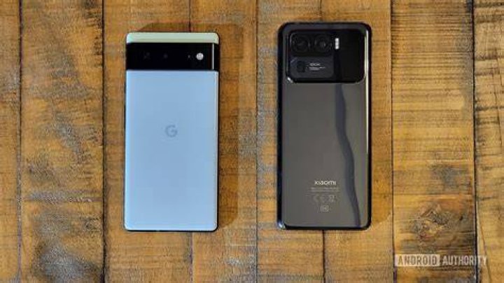 Google Pixel 6 vs Xiaomi Mi 11 Ultra 1 Google Pixel 6 vs Xiaomi Mi 11 Ultra 1