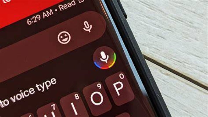 How to use voice to text on Android