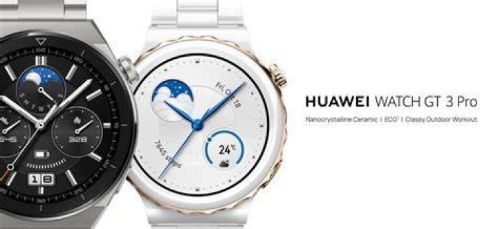 Huawei GT 3 Pro ceramic version on wrist showing app picker