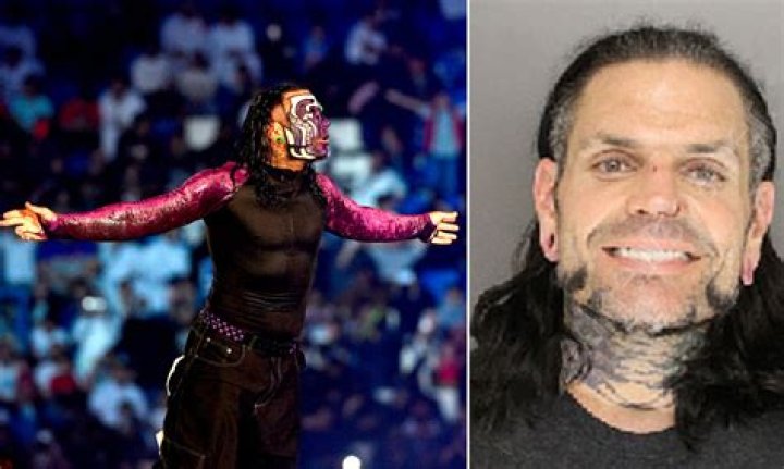 Jeff Hardy under a mask for ROH debut as Will-o-the-wisp (later known as Willow the Wisp)