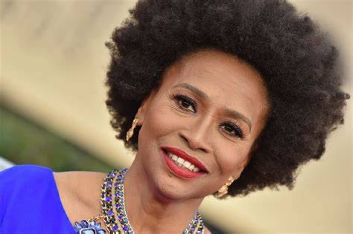 Jenifer Lewis
