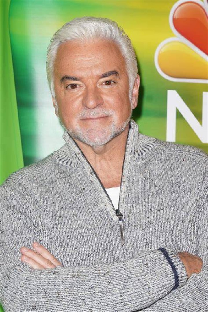 John O'Hurley and Julia Louis Dreyfus
