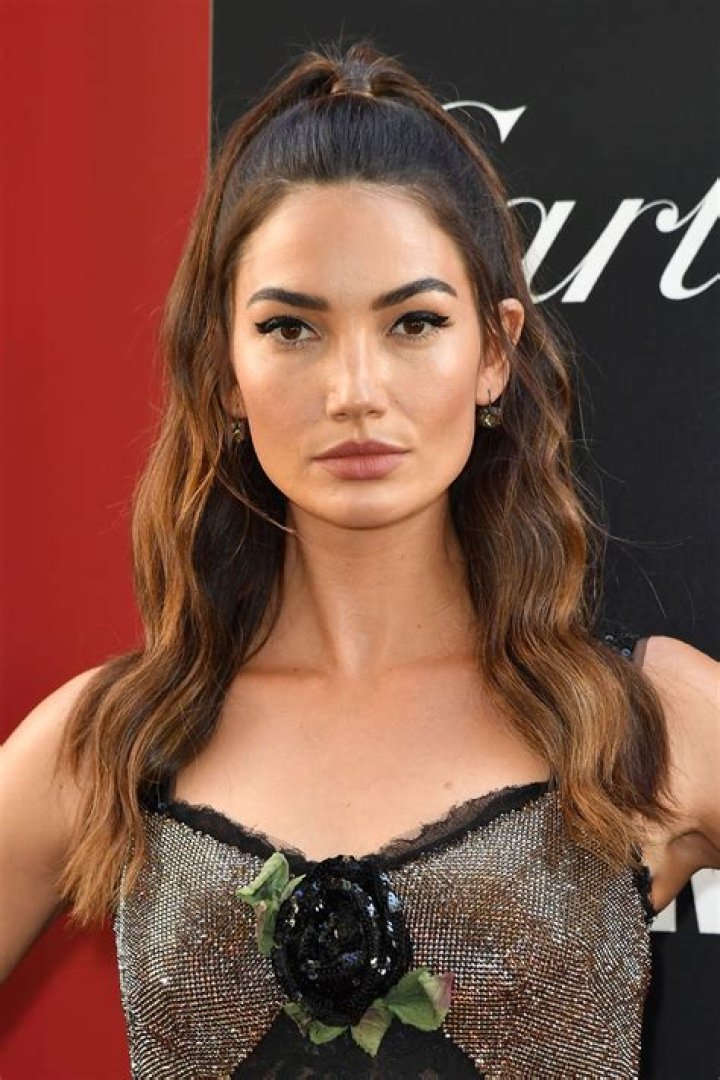 lily-aldridge-ombre-hair-color Lily Aldridge