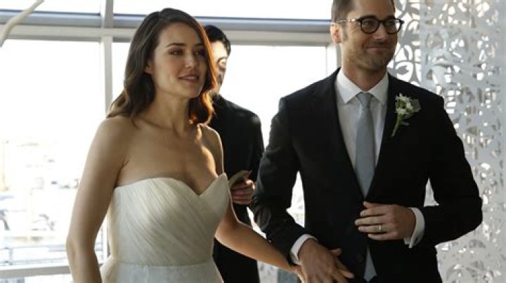 Megan Boone, Ryan Eggold THE BLACKLIST Season 5 Ep. 8