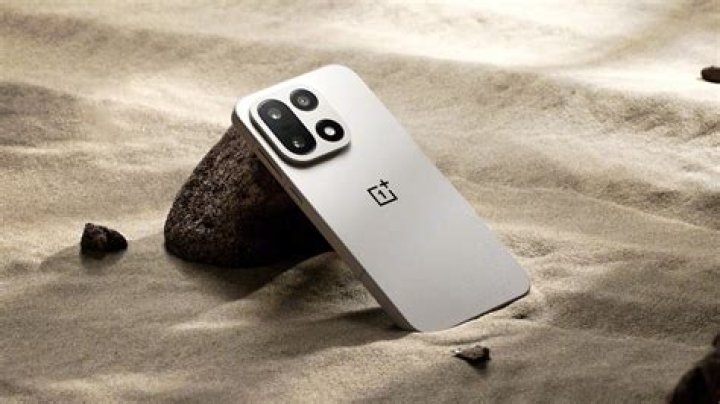OnePlus 7 Pro taking a photo