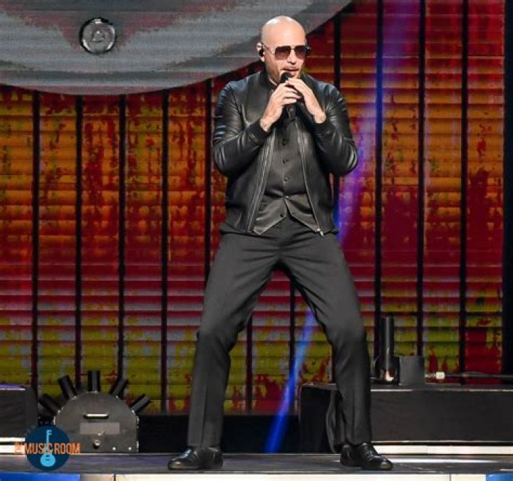 pitbull (3)