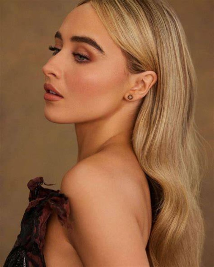Sabrina Carpenter Profile Images &mdash; The Movie Database (TMDb)