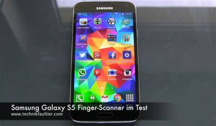 Samsung Galaxy S5 finger scanner