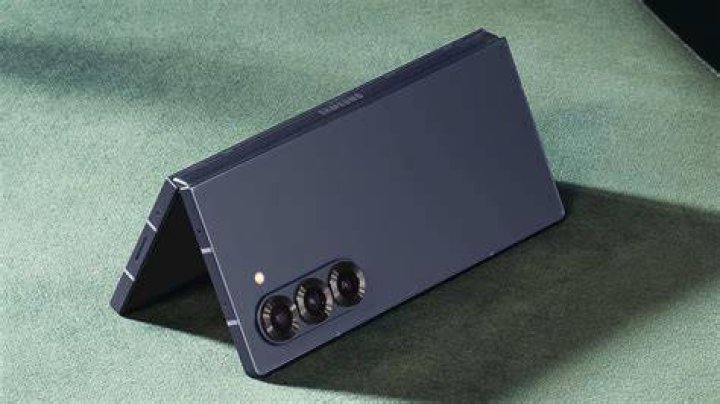 Samsung Galaxy Z Fold 3 open screen bench