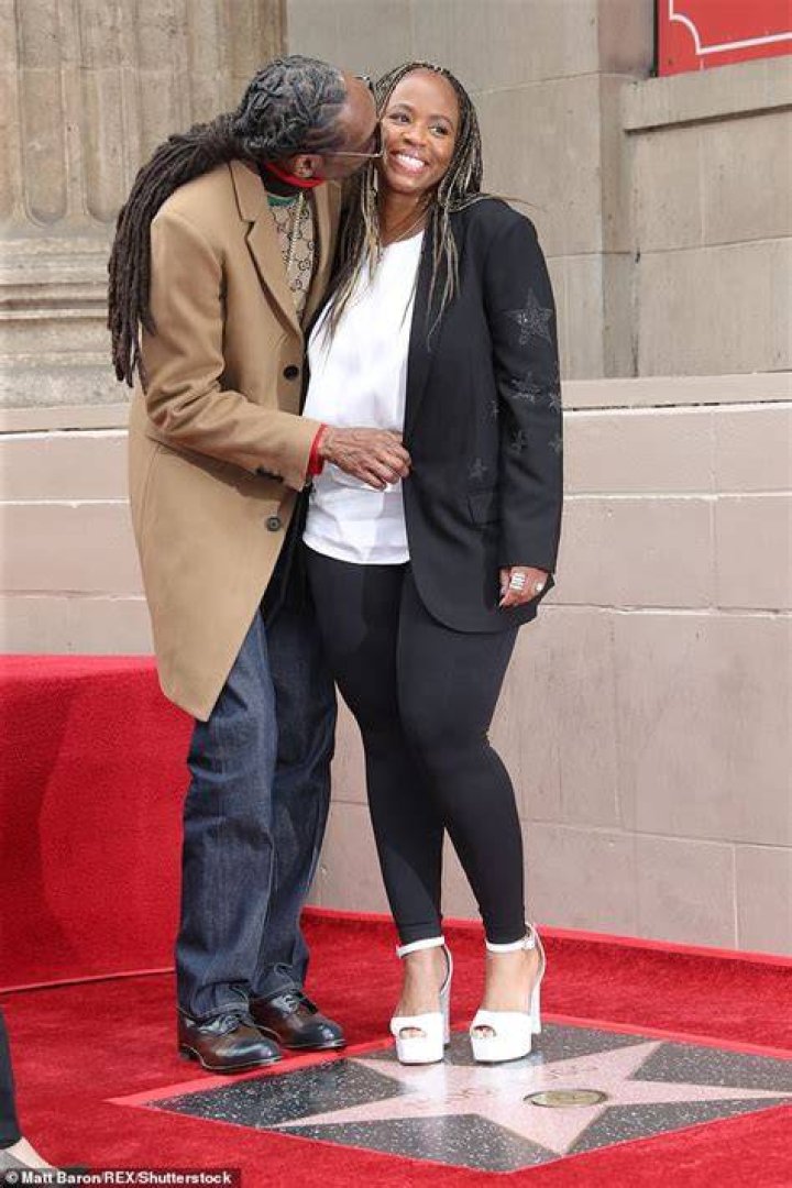 Snoop Dogg&rsquo;s Height, Weight And Body Measurements &raquo; Celebily Celebrity