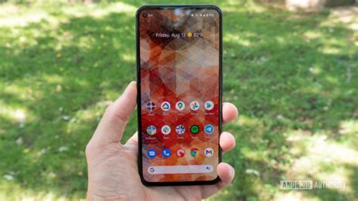 google pixel 5a review display home screen apps 2 the google pixel 5a display with app icons on the pixel launcher home screen