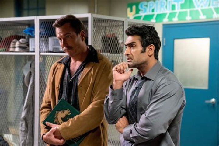 Will Arnett and Kumail Nanjiani in a scene from an episode of 'Murderville'